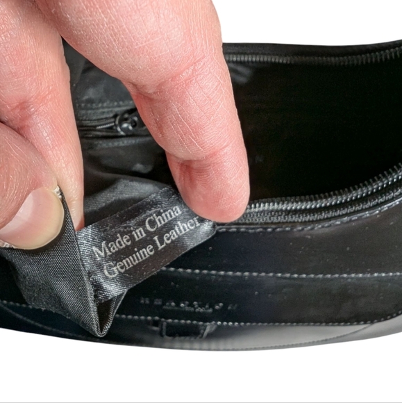 Kenneth Cole Reaction black leather y2k shoulder bag - Picture 7 of 12